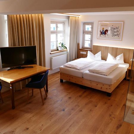 Hotel Zum Schwarzen Ross Und Gutmann Zur Post Hilpoltstein Εξωτερικό φωτογραφία